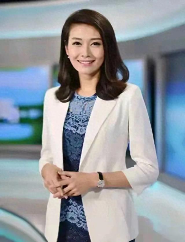 王浏芳：深圳卫视的知性女主播！