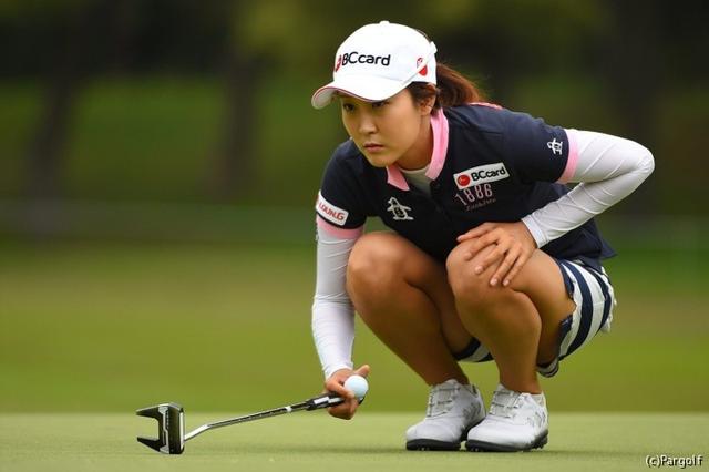 韩国高尔夫球运动员美女金荷娜曾一杆进洞 如今世界排名36位