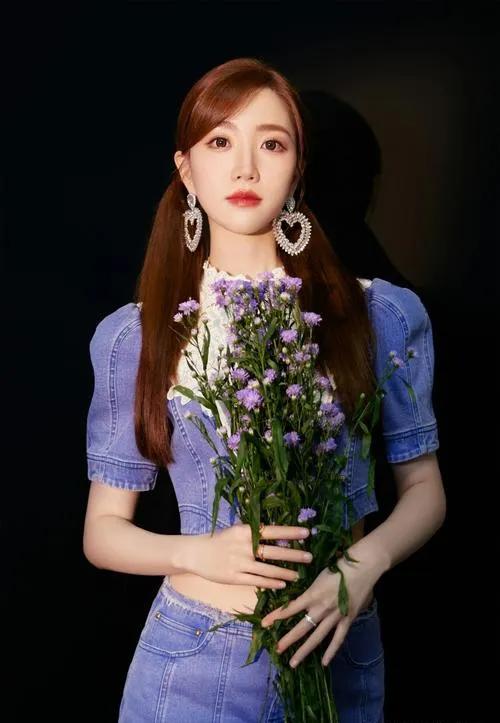 张纯烨，号称身材最好的女主持人！