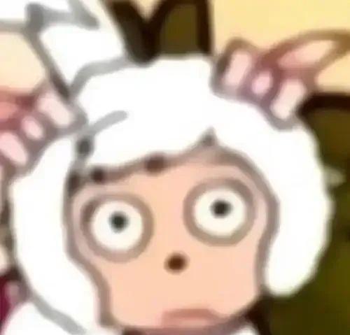 女主播被香蕉打败,给苹果刷跑车,这个世界简直癫的可怕…