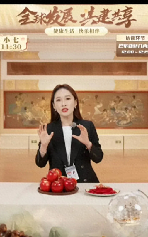 甄选风波再起! 一姐YOYO口无遮拦,直播间解读越南,砸场子专业户