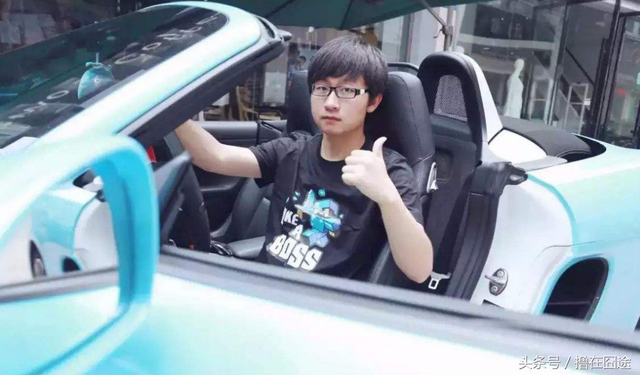 龙珠直播热度排名:旭旭宝宝陈子豪陆续登顶,美女主播未能上榜