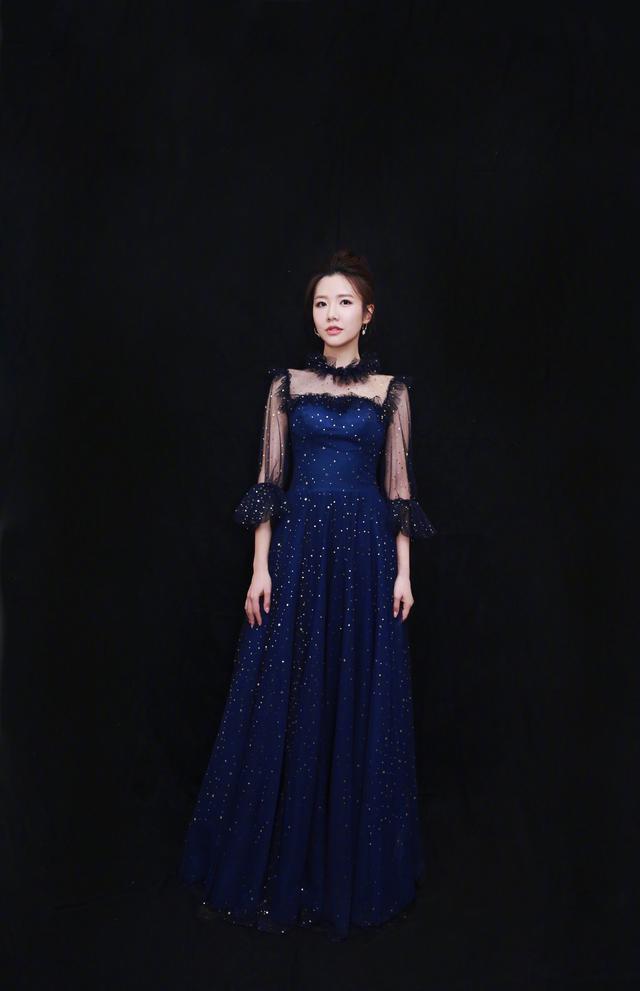 足球女主播哪家强,央视马凡舒,刘语熙,杨茗茗最强三叉戟