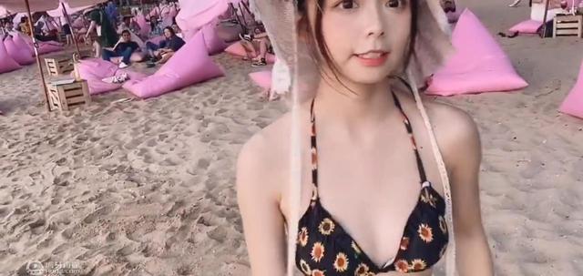 虎牙小甜私照曝光,热辣身材挡不住