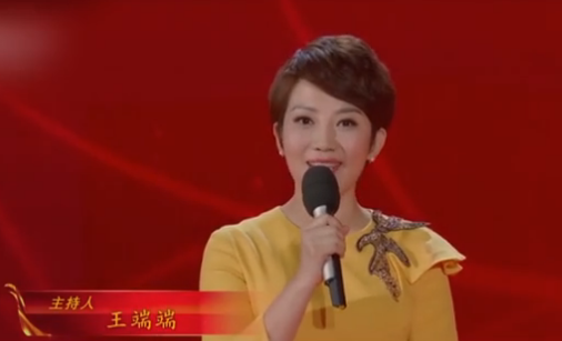 王端端：直播时当众崩溃落泪，央视四台当家花旦，有望成新闻一姐