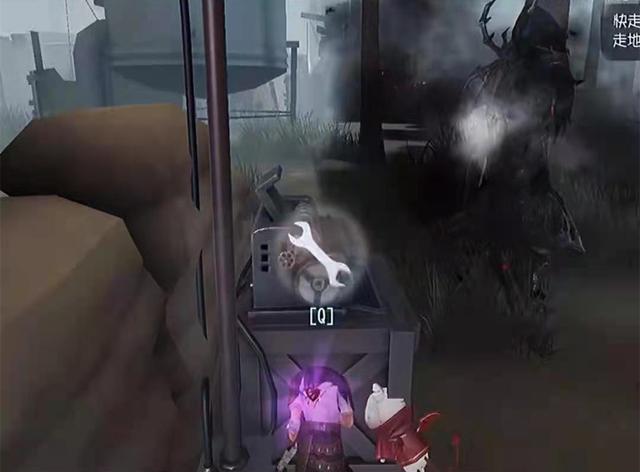 英雄联盟女解说有多敢穿？玩家看直眼！还是小九更有内涵