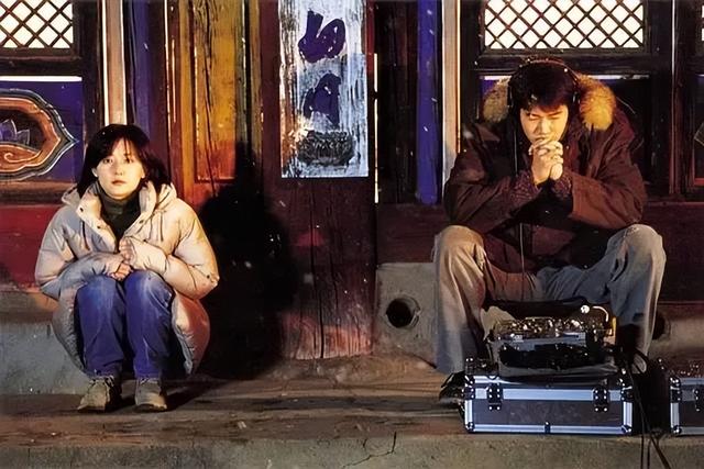 《春逝》录音师尚优与主播恩秀春恋，信心缺失致爱成殇