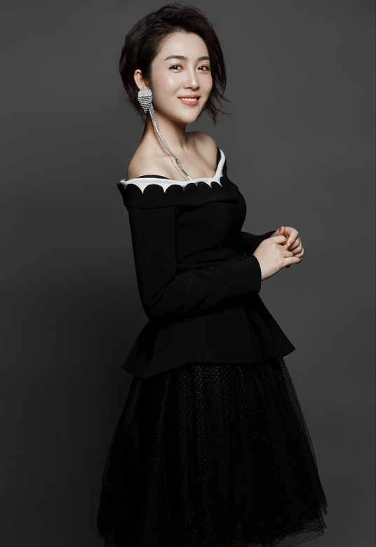 四川电视台16位知名美女主持人一览,风华正茂,巾帼不让须眉