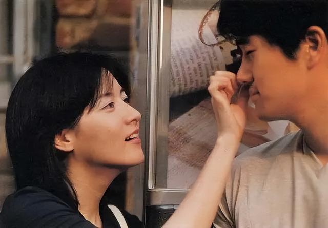 《春逝》录音师尚优与主播恩秀春恋，信心缺失致爱成殇