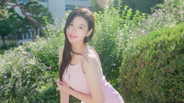 韩国主播李世玲,窈窕身材的“水弹女神”!