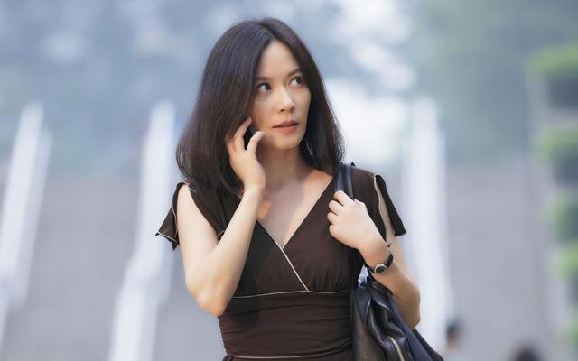 不要再YY俞飞鸿是神马不老女神了！她根本从！来！没！有！年轻过！