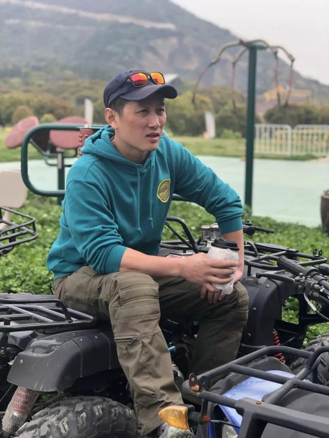 为什么《荒野求生》主播都必须是退役特种兵?谁是中国“贝爷”?