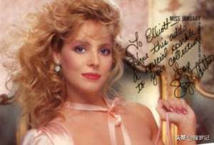 女主播兔女郎(小镇美女出道即巅峰，失去丈夫后爆出真相，与众不同的兔女郎)