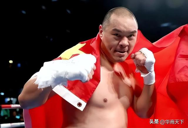 武林风前主持人郭大嘴职业病犯了,扬言张志磊打假拳,被骂真下作