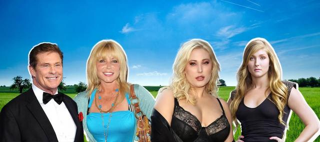 69岁大卫哈塞尔霍夫与42岁的妻子参加电视节开幕式，镜头前秀恩爱