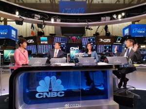 cnbc 女主播(CGTN主播刘欣再次登上美国电视媒体)