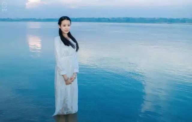 青春，写在蜜糖宝贝盛满星星的眼里