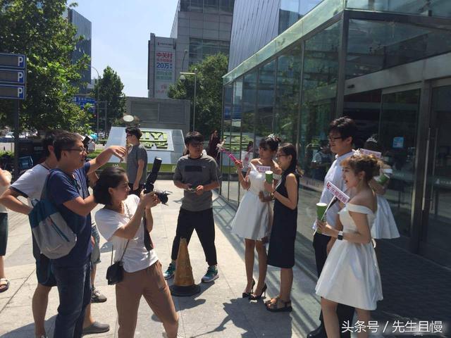 乐视发动美女主播到优酷爱奇艺总部“示威”,好担心美女被打