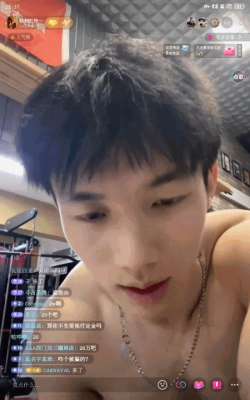 女主播私拍(近期非常火的肌肉小哥付费私拍居然被骗了？)