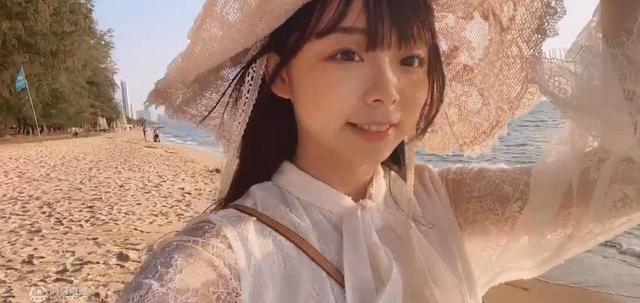 虎牙小甜私照曝光,热辣身材挡不住