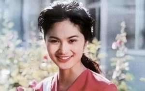 最初的梦想we女主播(她是80年代央视美女主持，嫁给军委副主席之子，离婚后以卖画为生)