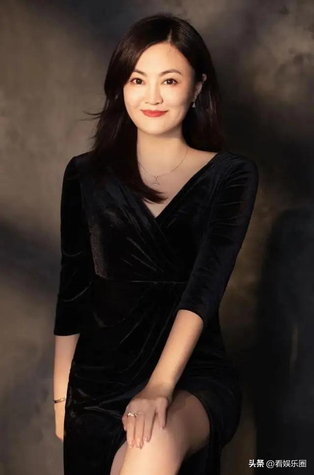 深圳卫视那些惊艳了时光的美女主播们!