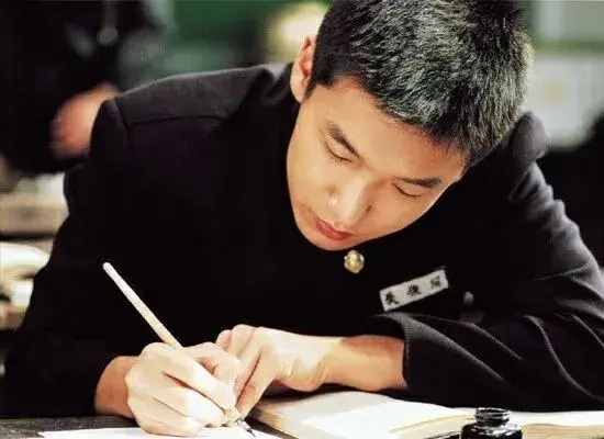 躺在我硬盘里的这个韩国女孩的电影，我将永久收藏