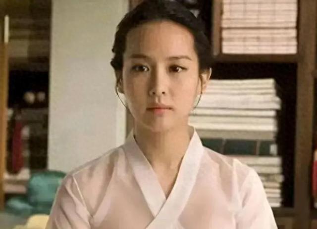 艳后赵如珍2亿浏览量床戏！从露点到演技派，背后惊人秘密曝光