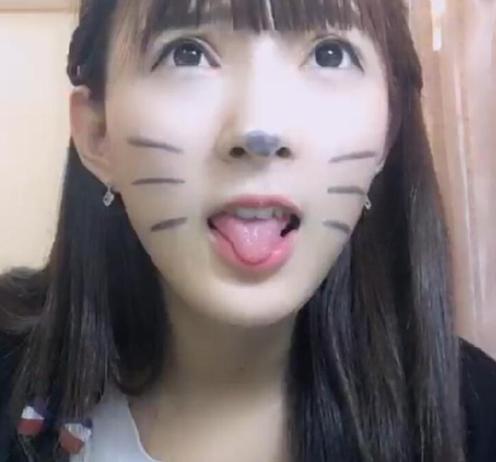 战旗女主播艾秋秋私照被爆,宝宝要哭了!