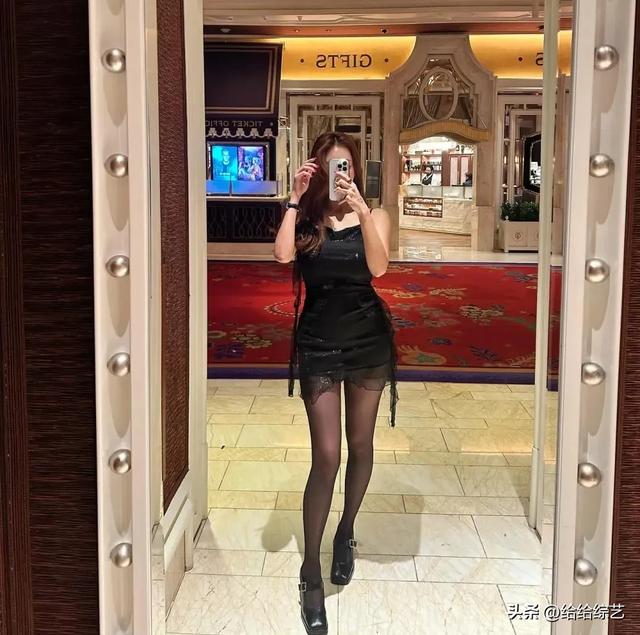 韩国极品美女主持人!黑丝大长腿!太有魅力了!