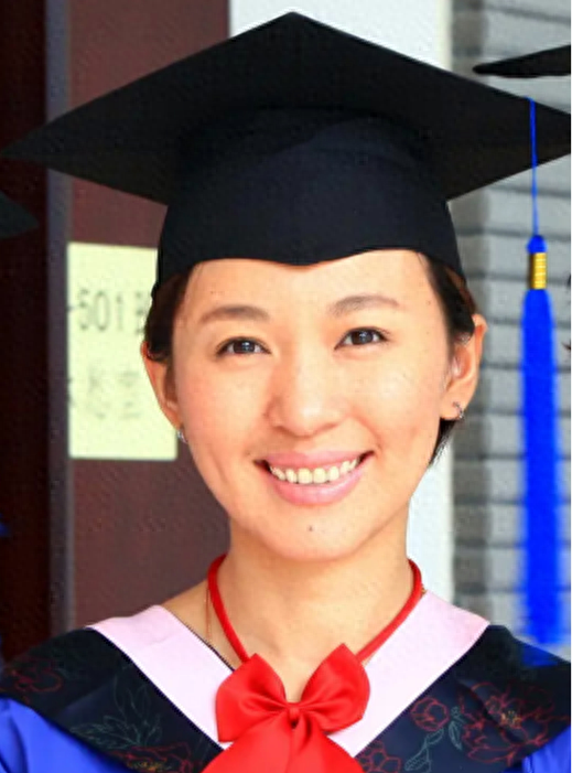 央视“国脸”欧阳夏丹：已隐退4年，背后原因令人心酸