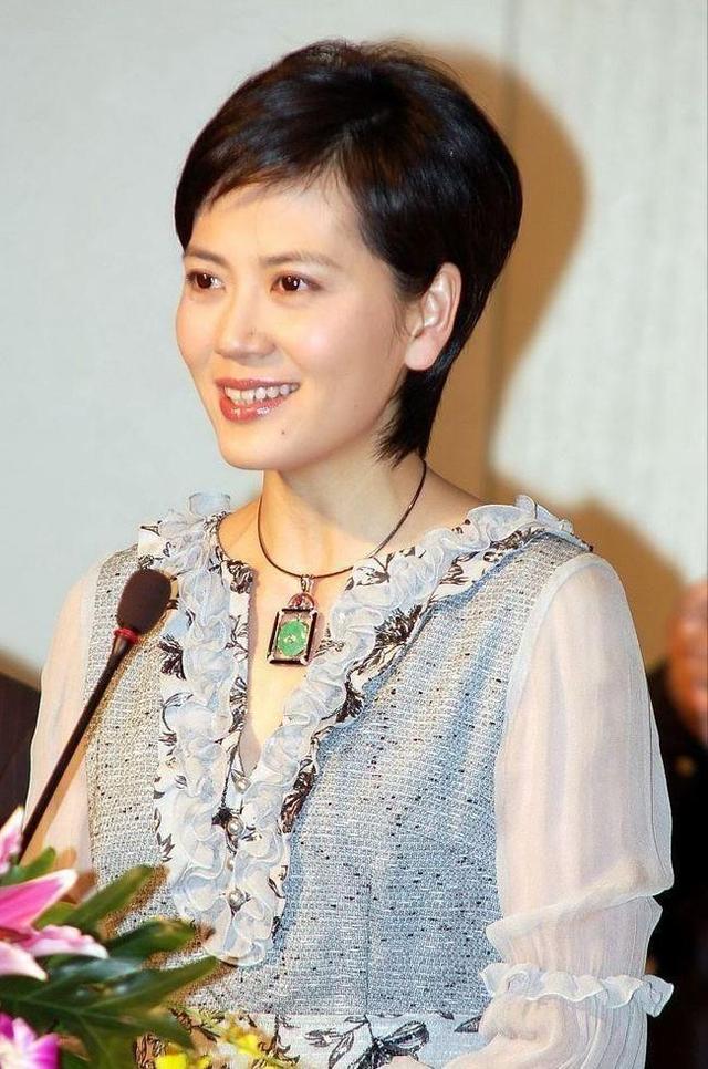 被国家逮捕的8位央视主持人，个个自我“作死”，没一个值得同情