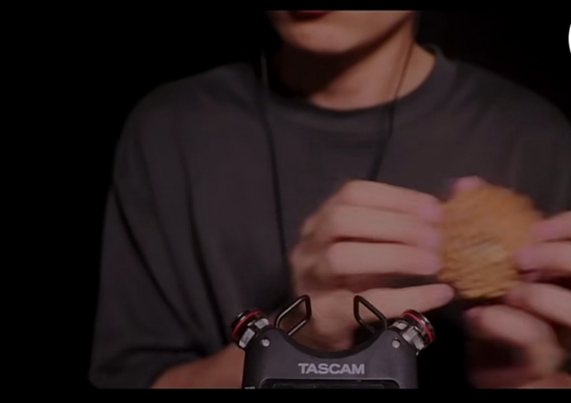 新奇职业|哄睡师:从爱好者到百万粉丝博主,争议中摸索边界