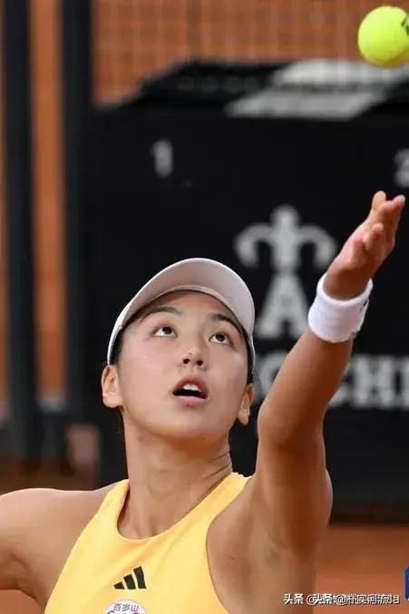 武网爆出大冷门 王欣瑜2-1逆转晋级 6号种子惨败 郑钦文收获泼天富贵