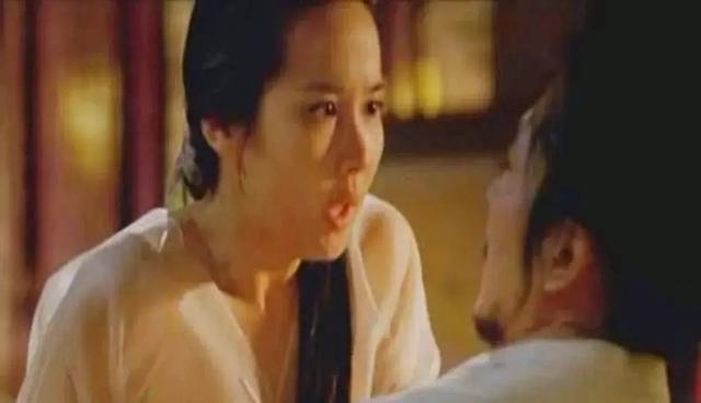 艳后赵如珍2亿浏览量床戏！从露点到演技派，背后惊人秘密曝光