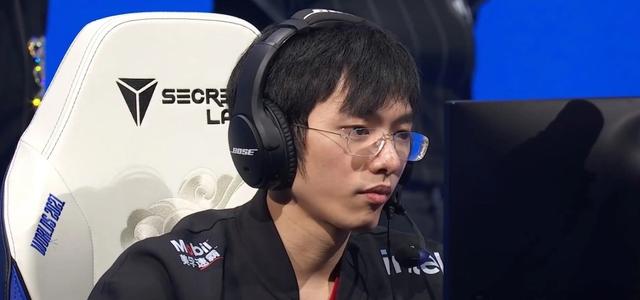 打破年龄魔咒，LPL最高龄选手Doinb成为本周最佳选手冲上热搜