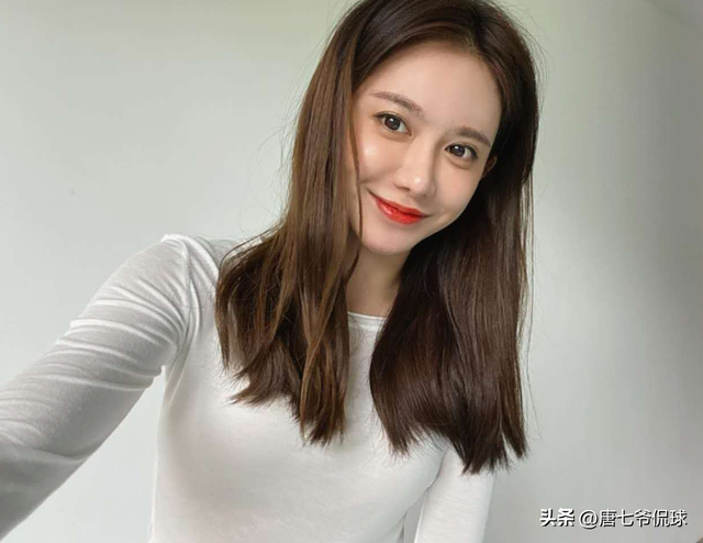 腾讯NBA七大最美女主播:佳依垫底,美娜仅第二,榜首江北最美 !