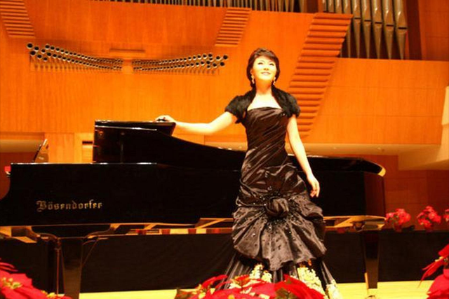 罗菲：曾是美女歌唱家，却沦为“大老虎”情妇，最终结局怎么样了