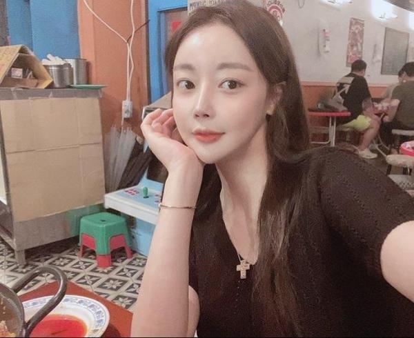 韩国28岁女主播突然去世:月赚35万元 公开恋情后饱受恶评