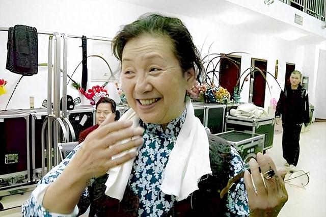 一路走好！2025年仅一周就有7位名人去世，最大123岁，最小才30岁