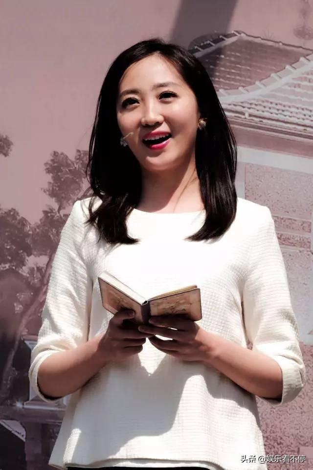 中央电视台军事节目主持人 ——周瑜