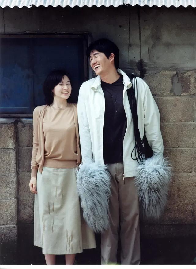 《春逝》录音师尚优与主播恩秀春恋，信心缺失致爱成殇