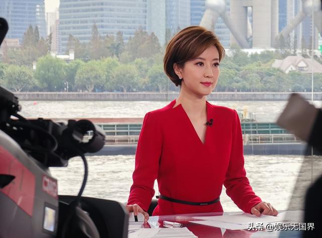 云南电视台12位美女主持人，崔爽‌是最美新闻女主播