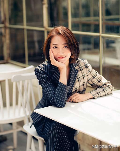 中央电视台军事节目主持人 ——周瑜