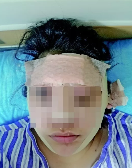 贷款3万整容，21岁女孩“万元当主播”到手只有1100元，“网红”行业太可怕了