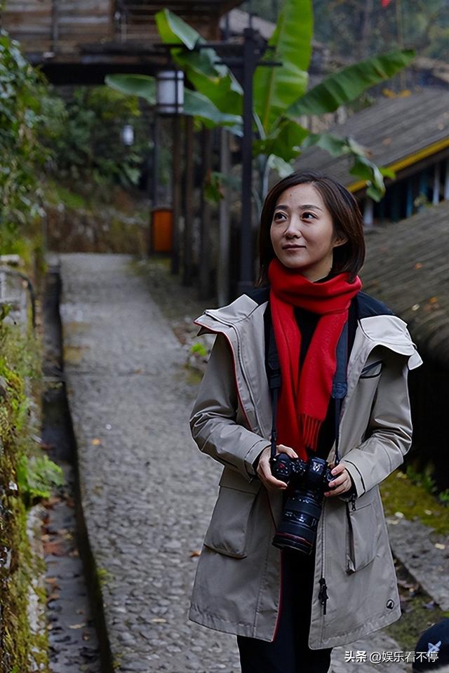 中央电视台军事节目主持人 ——周瑜