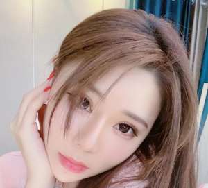 韩国女主播瑟妃长视频(直播说漏嘴？一女主播说出两条后路，网友：居然还能这样？)