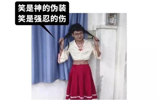 吵架吵到嘴咬嘴,智障新闻里的人类还有什么干不出来的!