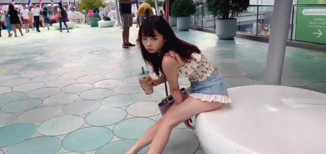 虎牙小甜私照曝光,热辣身材挡不住