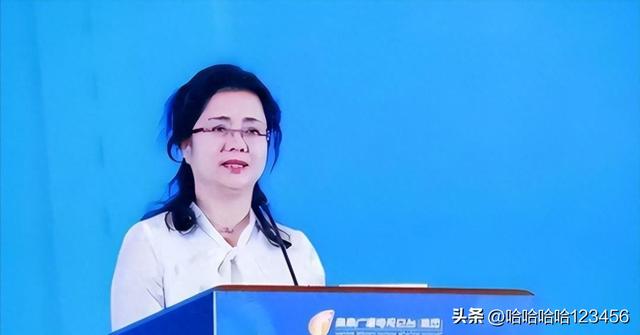 海南“好色女虎”落马,揭秘幕后:独爱潜规则“小鲜肉”